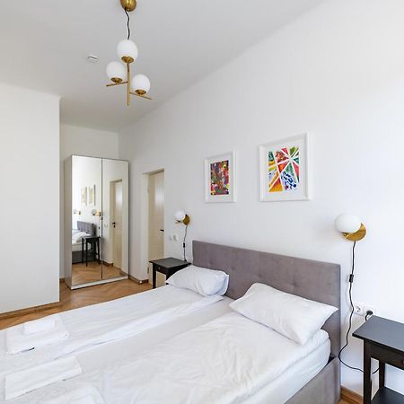 Park Avenue Apartments By Hostlovers Kaunas Exterior foto