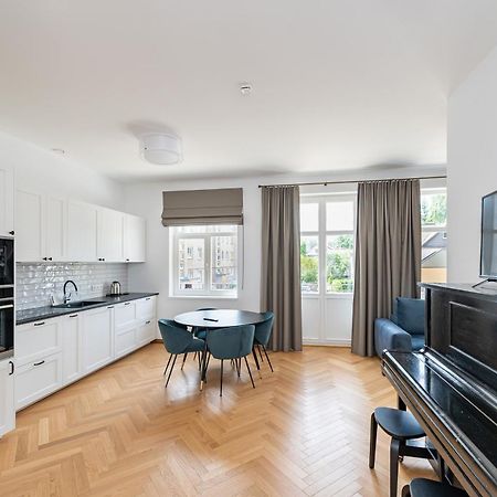 Park Avenue Apartments By Hostlovers Kaunas Exterior foto